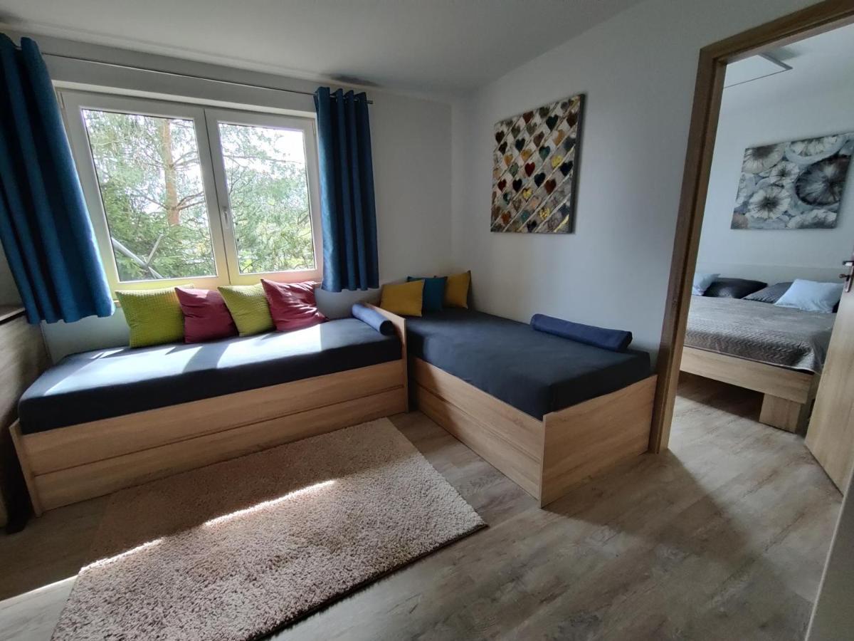 Apartman Pod Lipou - Samostatny Objekt Jaroměř Extérieur photo